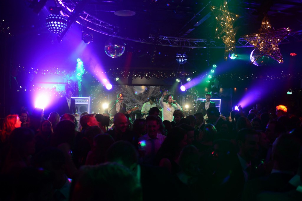 ../Images/Kerstfeest VdG 2014 222.jpg